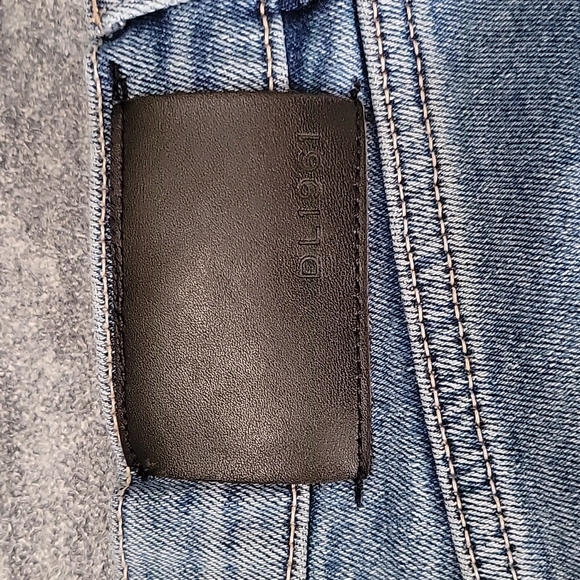 Blue jeans - Picture 4 of 4